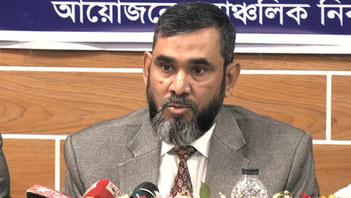 ‘এবারের নির্বাচনটা হবে লাইনচ্যুত ট্রেনকে ফের লাইনে তোলা’